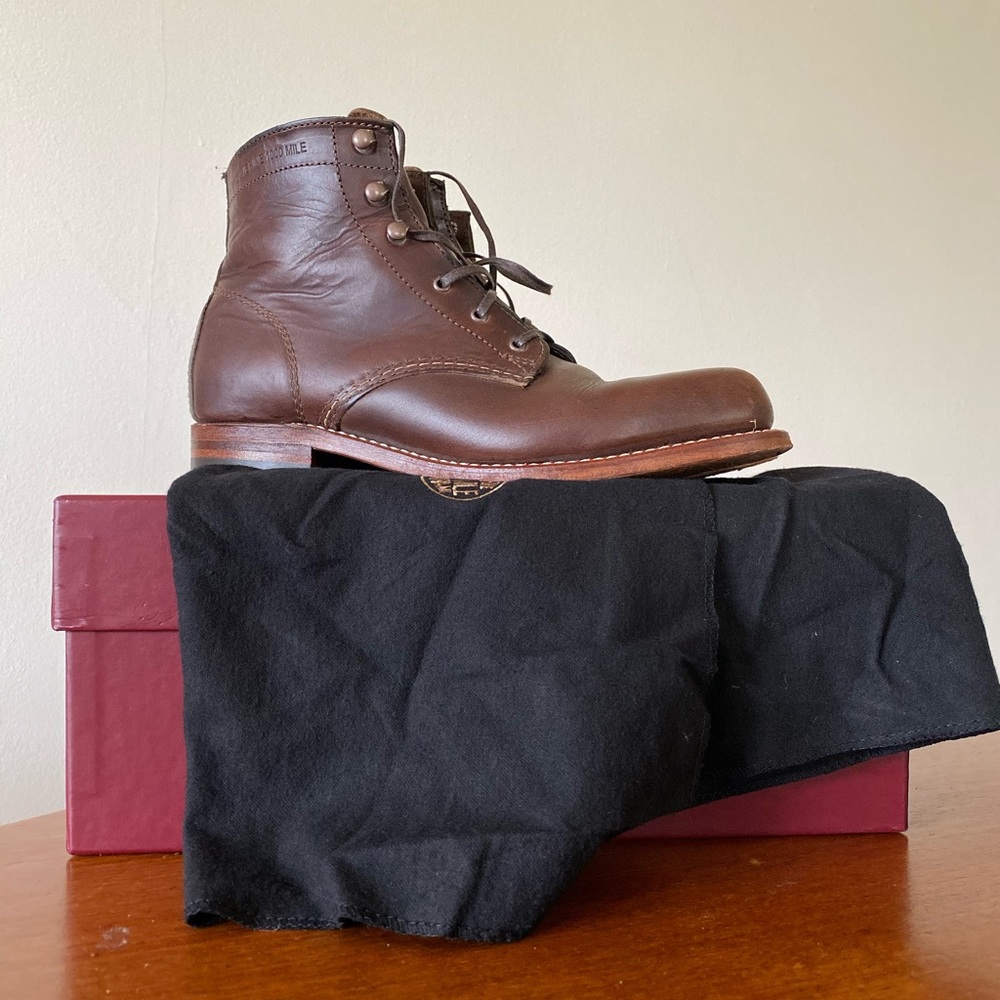 1000 mile Wolverine boots, size 7.5